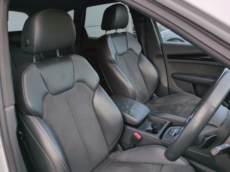 More views of Audi Q5