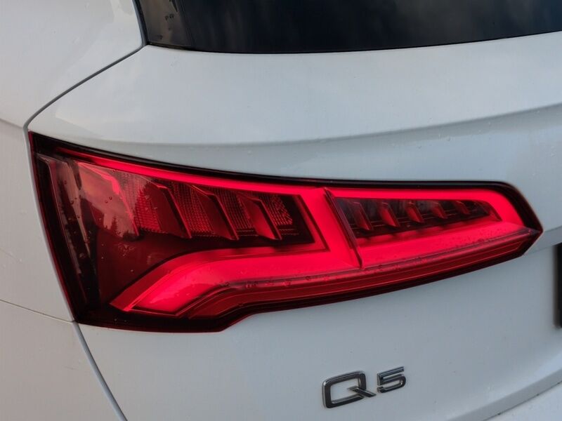 More views of Audi Q5