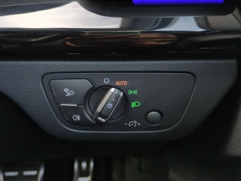 More views of Audi Q5