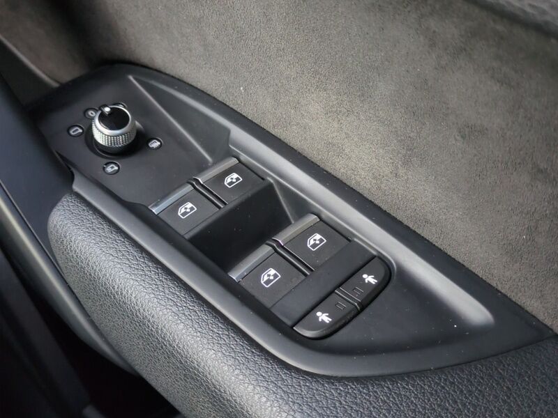 More views of Audi Q5