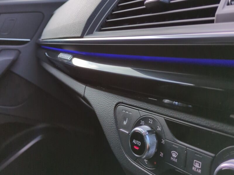 More views of Audi Q5