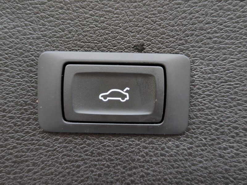 More views of Audi Q5