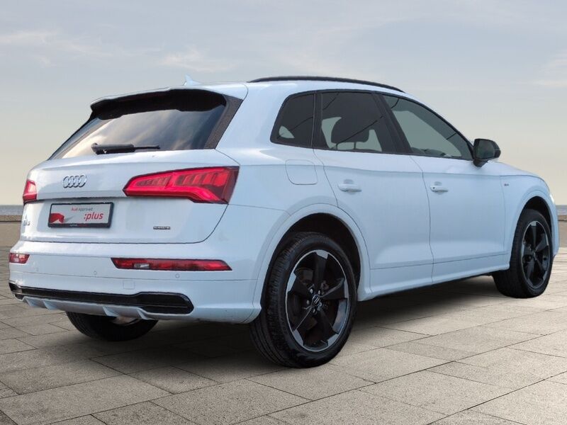 More views of Audi Q5