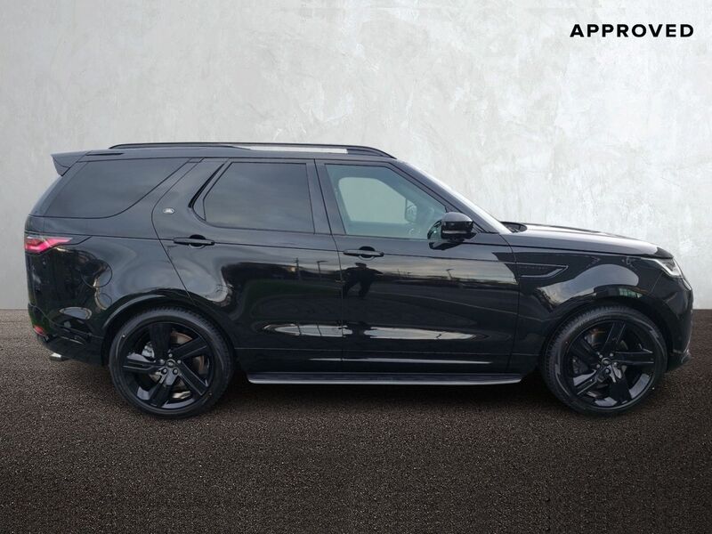 More views of Land Rover Discovery