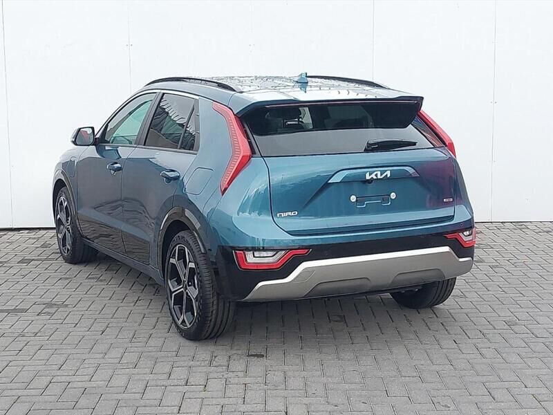 More views of Kia Niro
