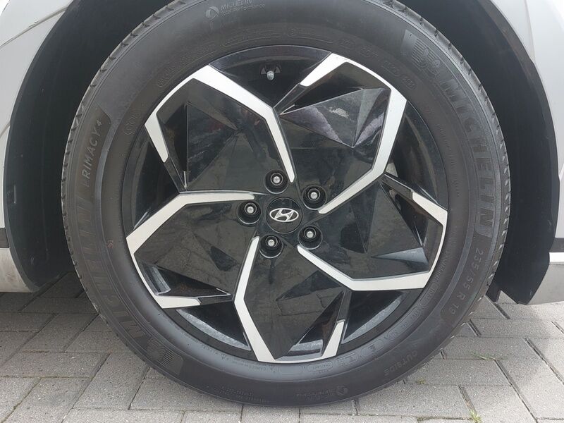 More views of Hyundai IONIQ 5