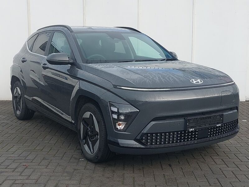 More views of Hyundai KONA