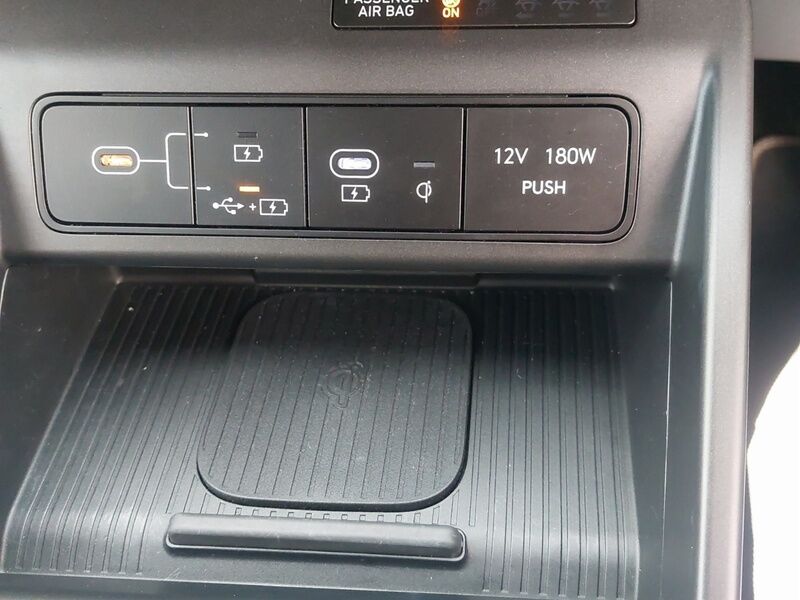 More views of Hyundai KONA