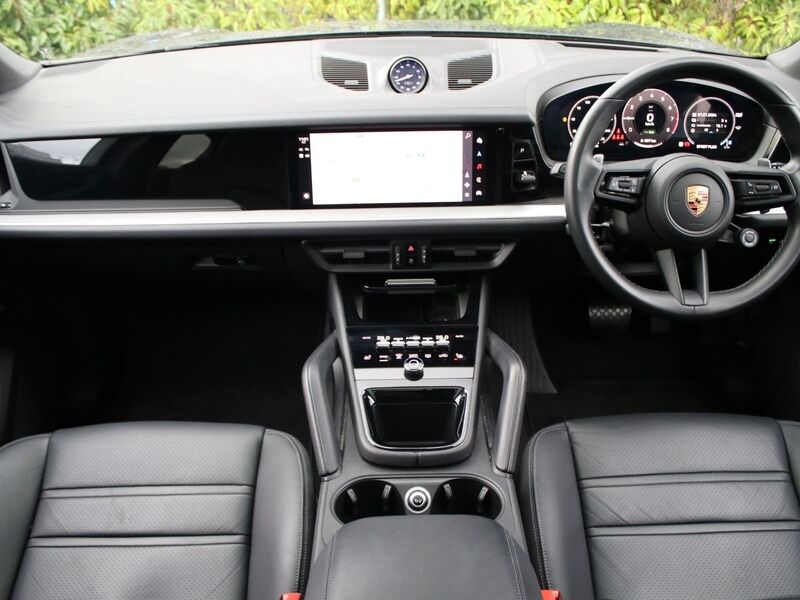 More views of Porsche Cayenne