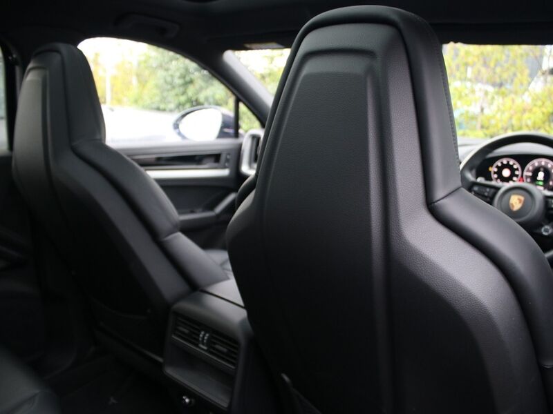 More views of Porsche Cayenne