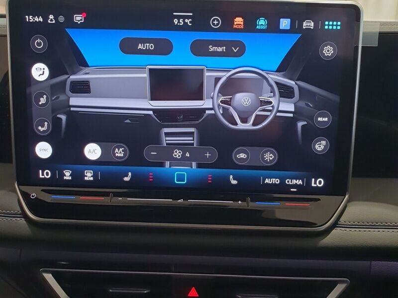 More views of Volkswagen Tiguan