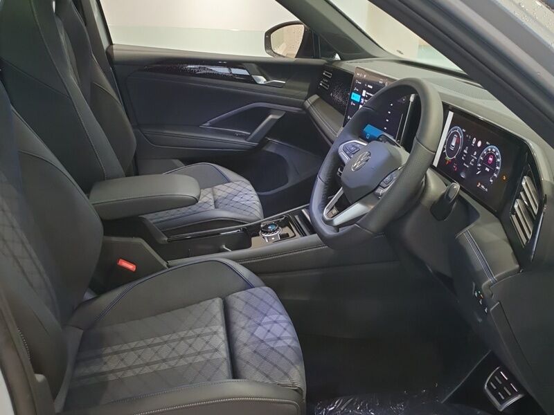 More views of Volkswagen Tiguan