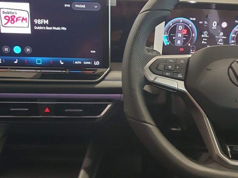 More views of Volkswagen Tiguan