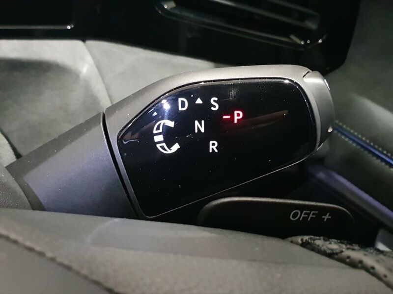 More views of Volkswagen Tiguan