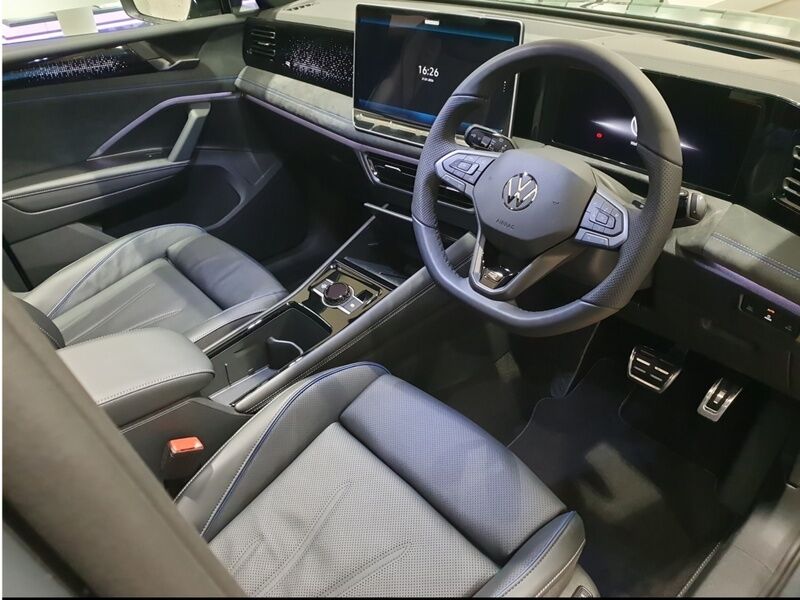 More views of Volkswagen Tiguan