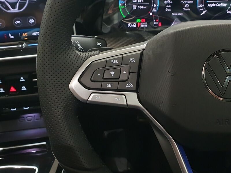 More views of Volkswagen Golf