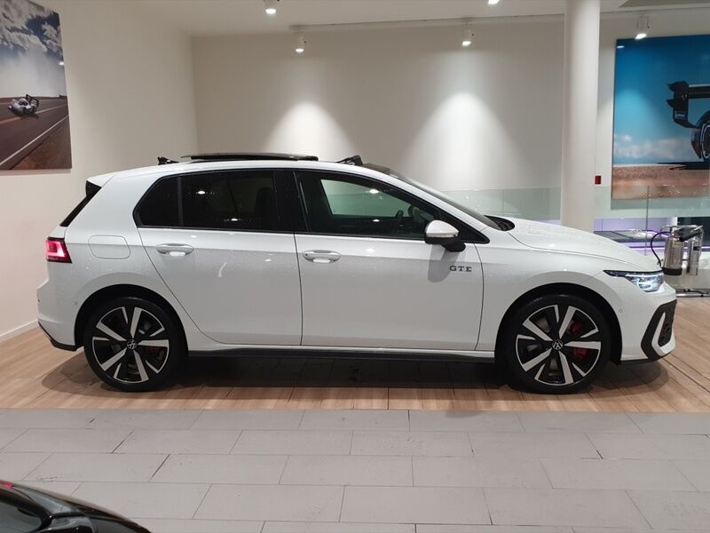 More views of Volkswagen Golf