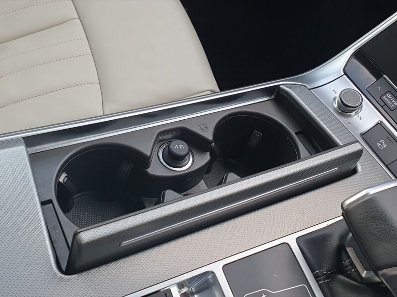 More views of Audi A6