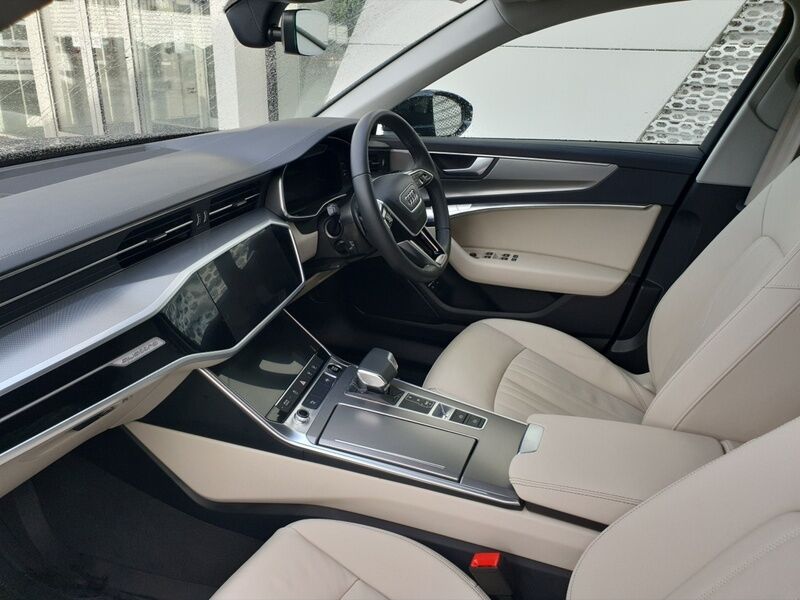 More views of Audi A6