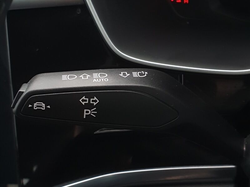 More views of Audi Q3