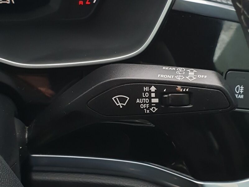 More views of Audi Q3