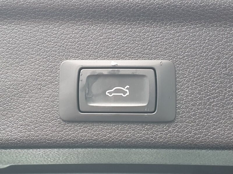 More views of Audi Q3