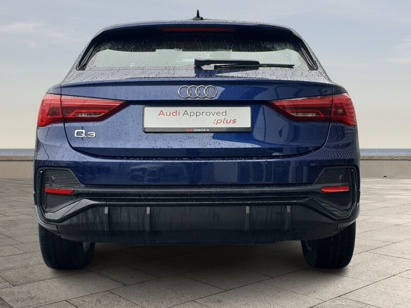 More views of Audi Q3