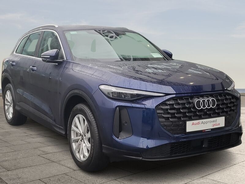 More views of Audi Q5
