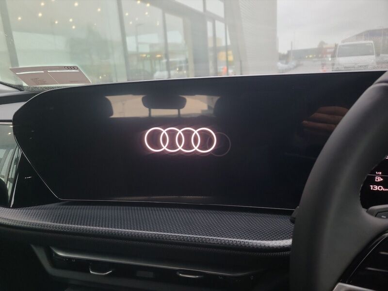 More views of Audi Q5