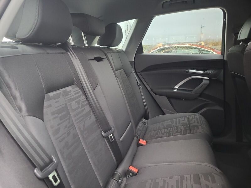 More views of Audi Q5