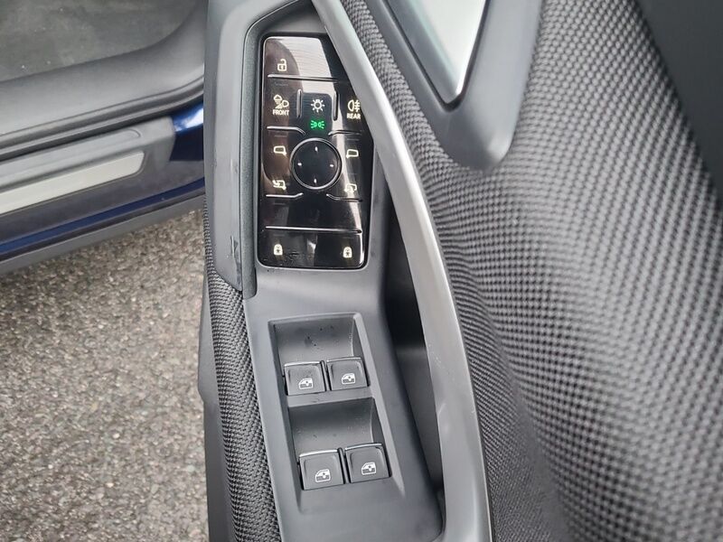 More views of Audi Q5