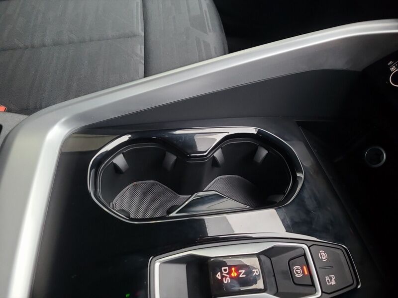 More views of Audi Q5