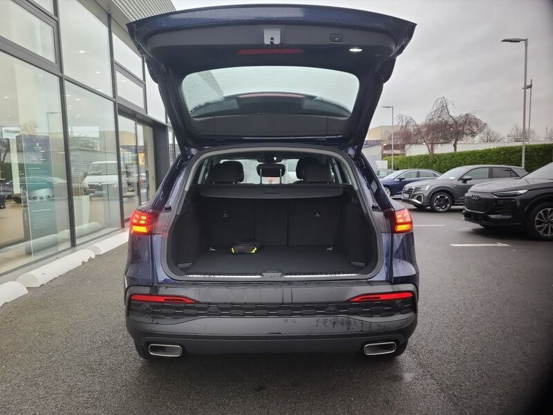 More views of Audi Q5