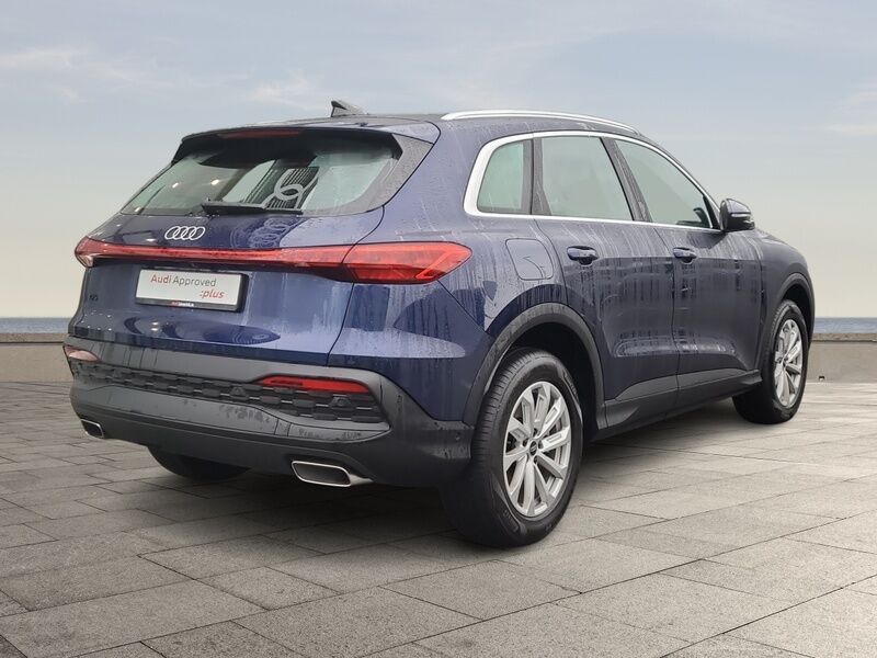 More views of Audi Q5