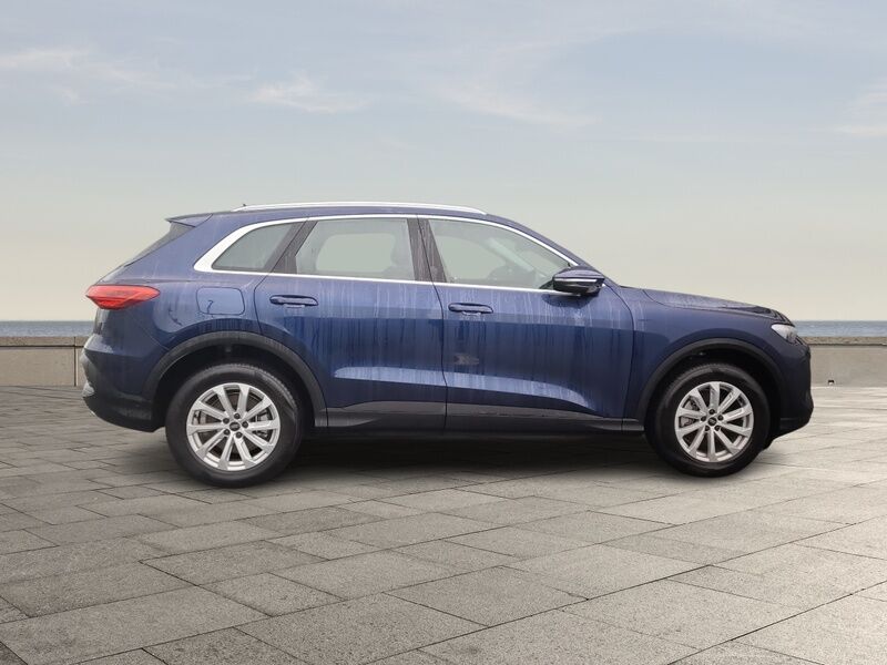 More views of Audi Q5