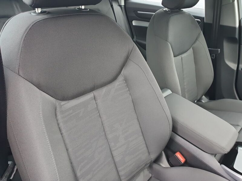 More views of Audi A6