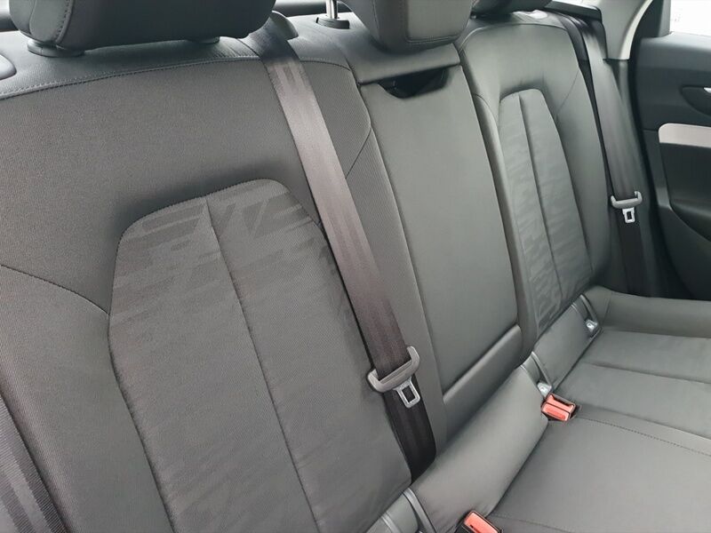 More views of Audi A6