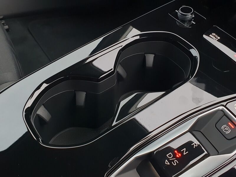 More views of Audi A6