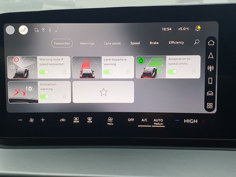 More views of Audi Q3