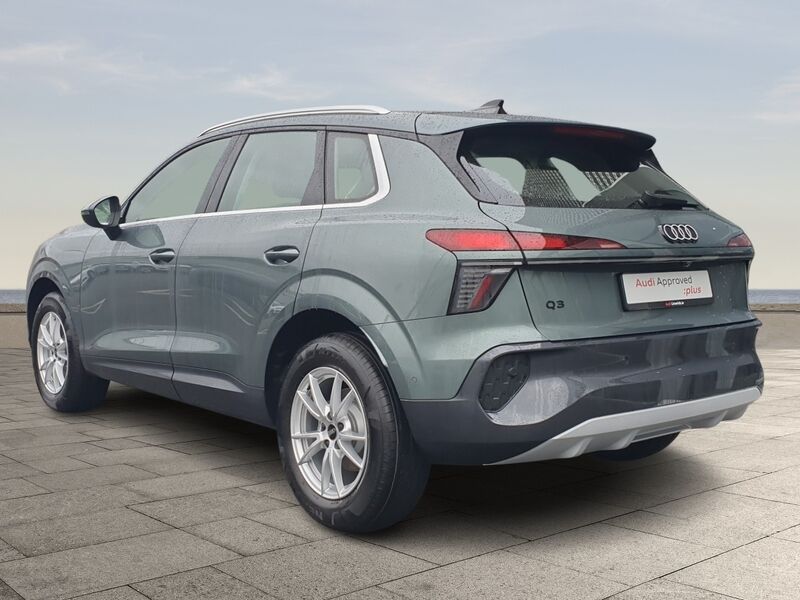 More views of Audi Q3