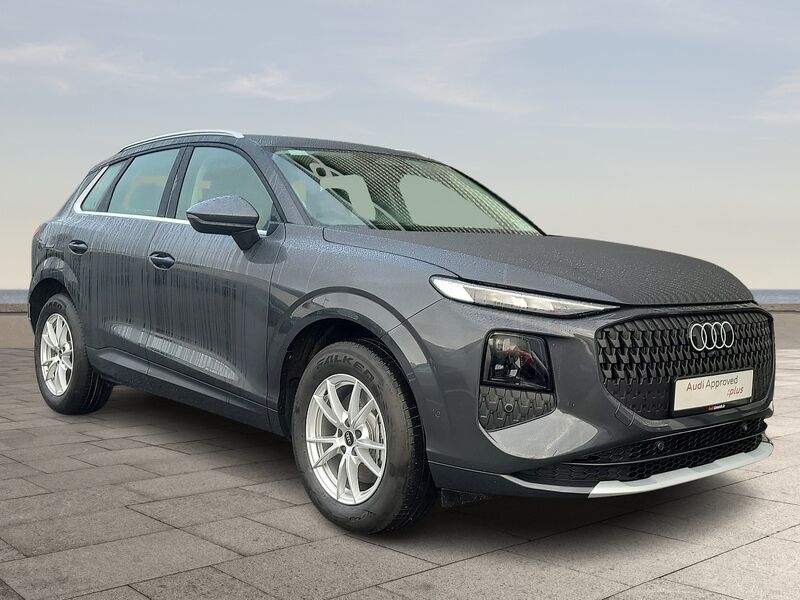 More views of Audi Q3