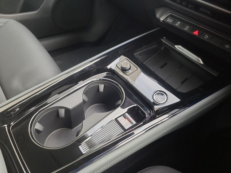 More views of Audi Q3