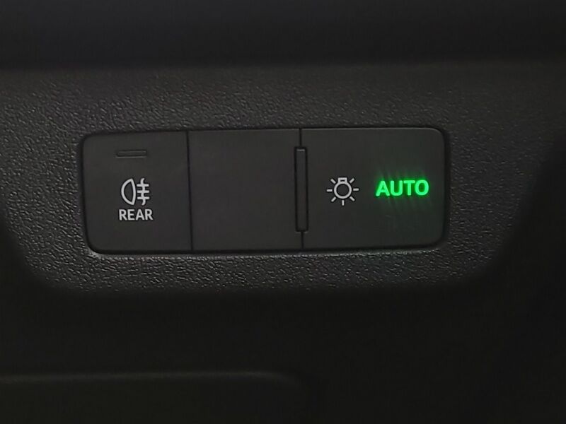 More views of Audi Q3