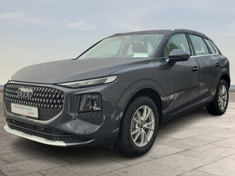 More views of Audi Q3