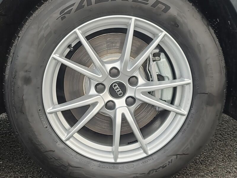 More views of Audi Q3