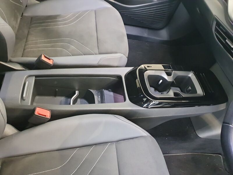 More views of Volkswagen ID.4