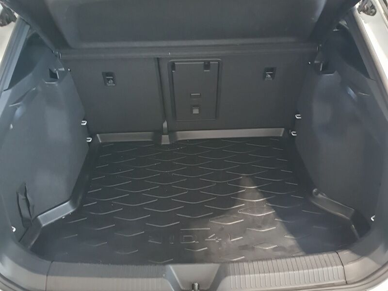 More views of Volkswagen ID.4