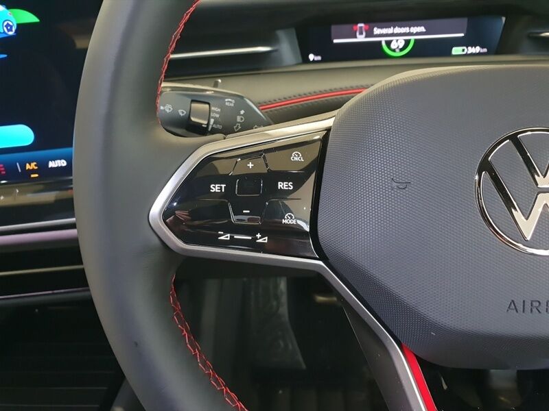 More views of Volkswagen ID.7