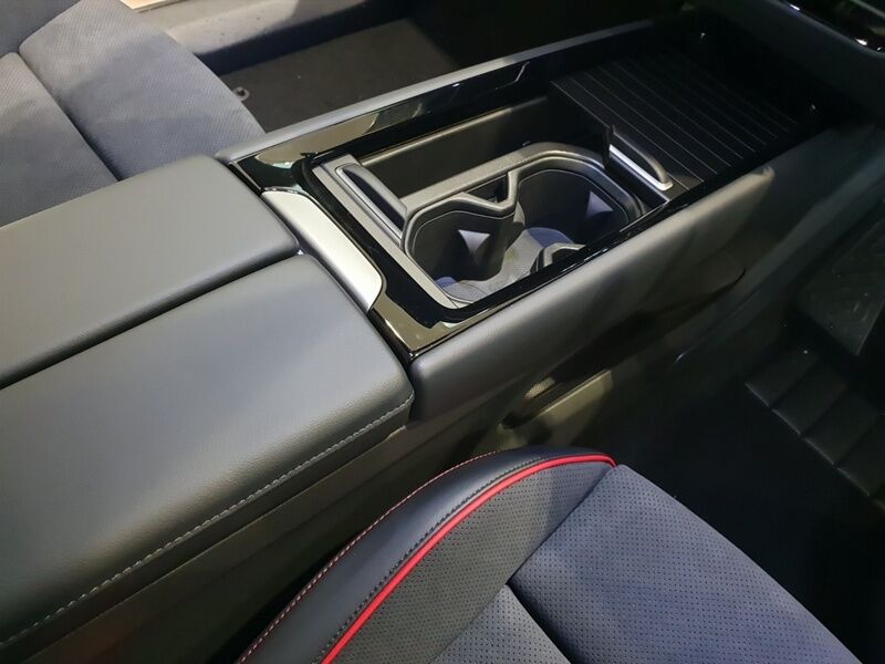 More views of Volkswagen ID.7