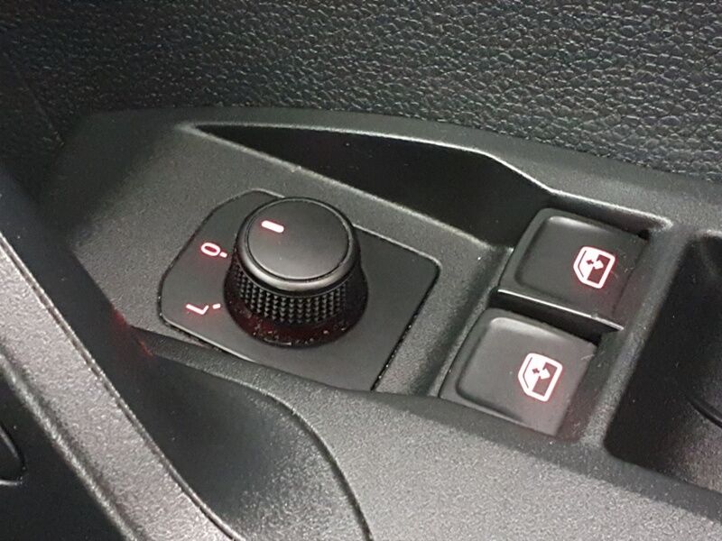 More views of SEAT Arona